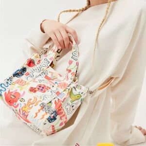 Holly Simple Graphic Doodle Bag